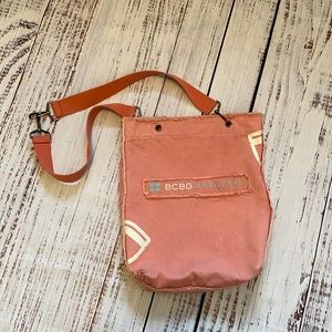 bcbgmaxazria handbolsas